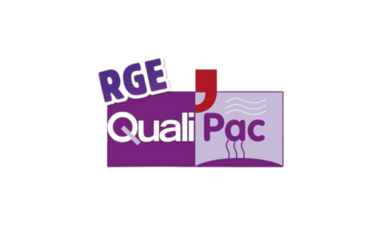 Logo RGE QualiPAC, certification Reconnu Garant de l'Environnement pour l'installation de pompes à chaleur